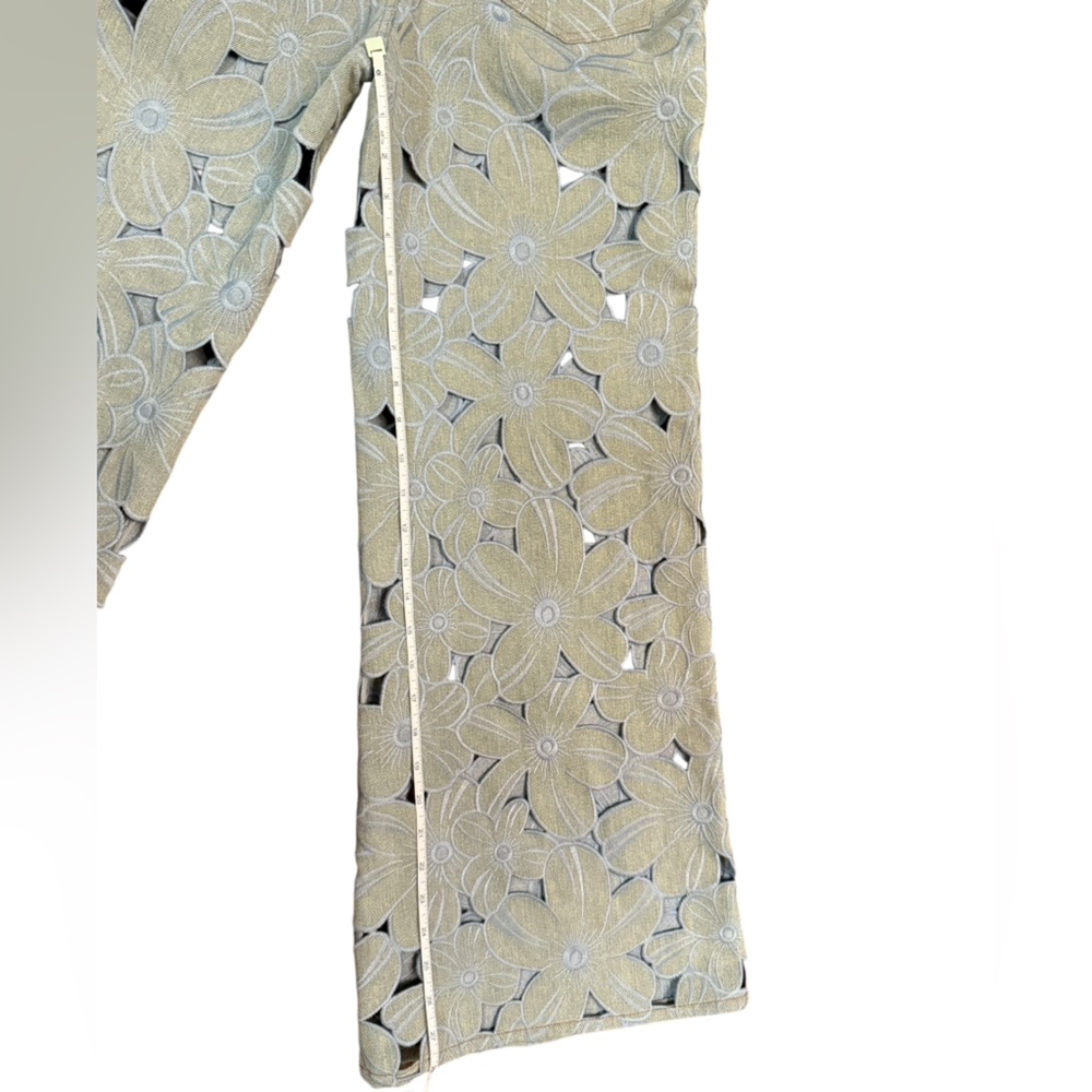 Cynthia Rowley Floral Cutout Wide-Leg Jeans in Sage and Ivory - Picture 13 of 16
